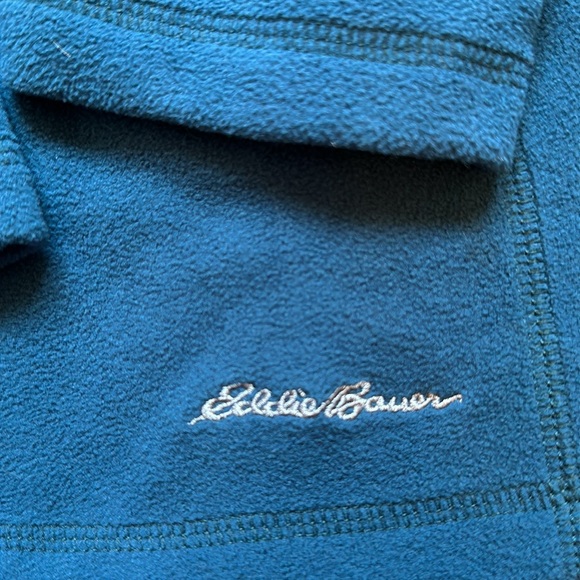 Eddie Bauer women’s quarter zip - S - Picture 2 of 4